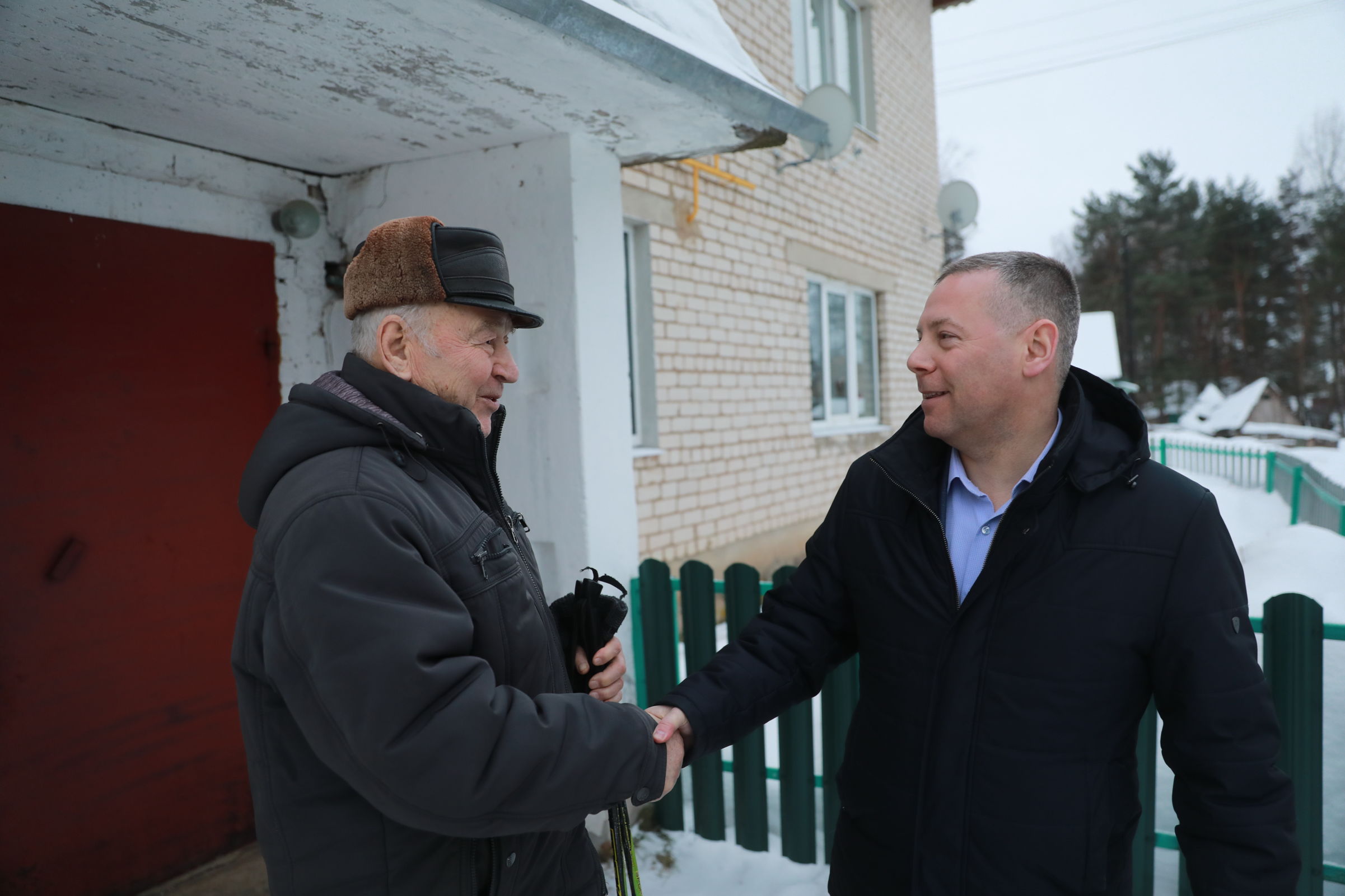 Михаил Евраев обсудил с жителями Борисоглебского района вопросы развития территории