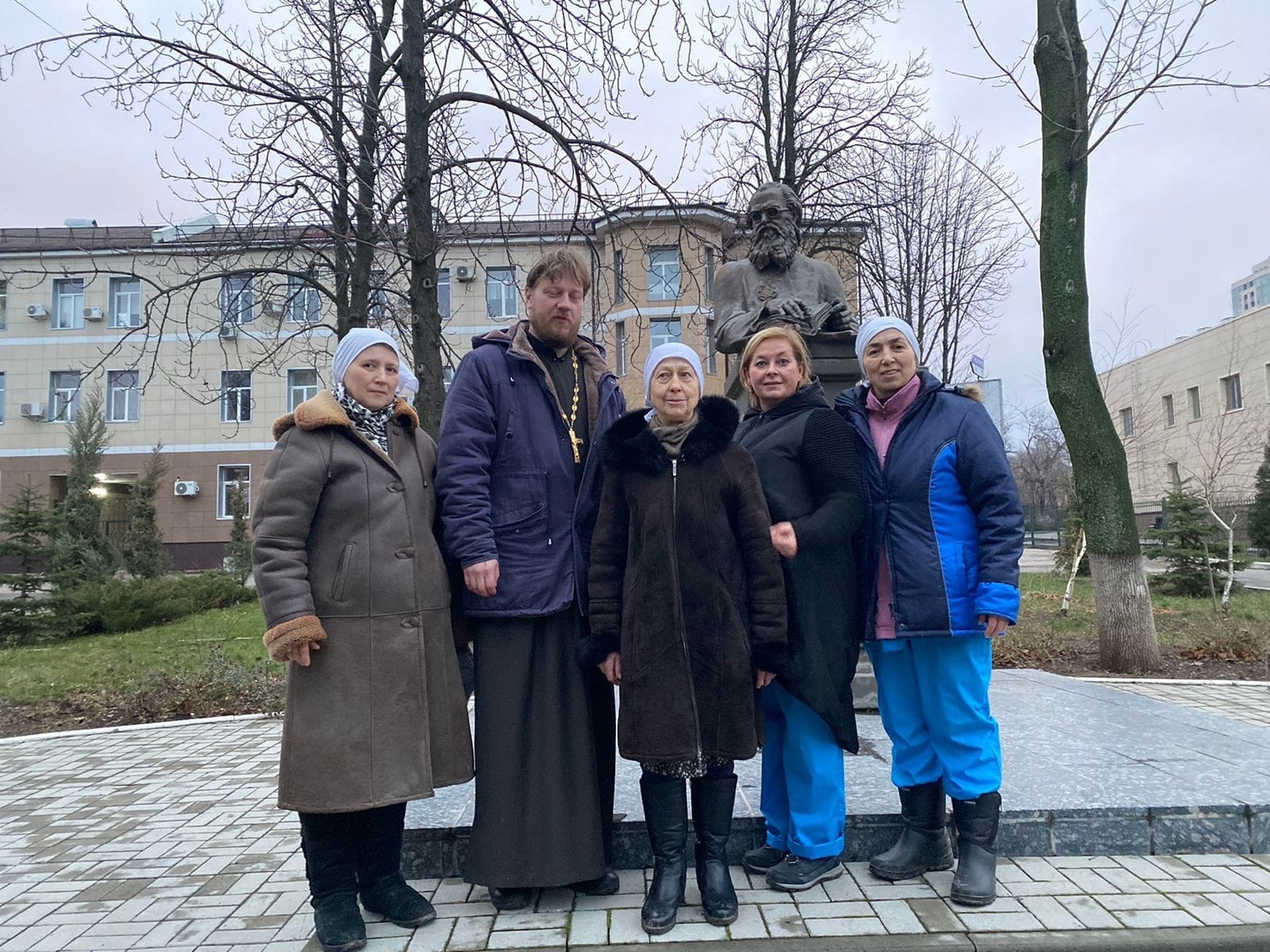 Добровольцы Рыбинской епархии совершают выезды в Донецк для помощи в городских больницах