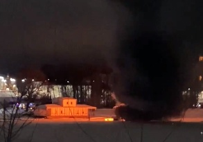 Столб черного дыма в центре Ярославля: на территории яхт-клуба произошел пожар