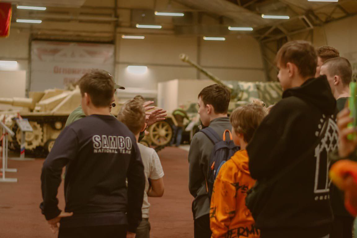 Дети ярославских участников спецоперации посетили парк «Патриот»