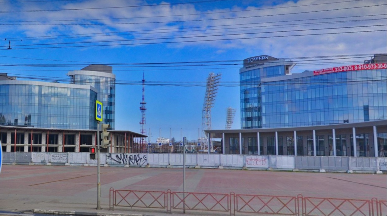 В Ярославле на площади Труда уберут бетонный забор