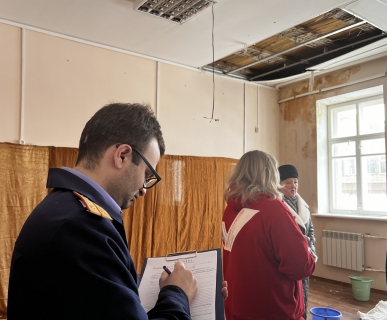 В Ярославской области возбудили уголовное дело после обрушения потолка в детской школе искусств
