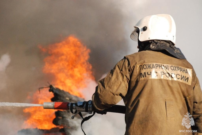 При пожарах в Ярославле погибли два человека