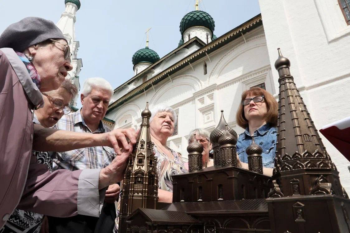 Рядом с церковью Ильи Пророка в Ярославле появилась ее миниатюрная копия