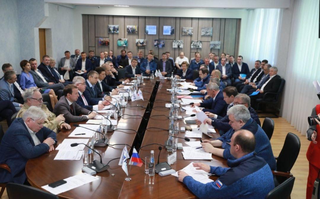 «Роскосмос» создает на Ярославском радиозаводе площадку для серийного производства спутниковой аппаратуры