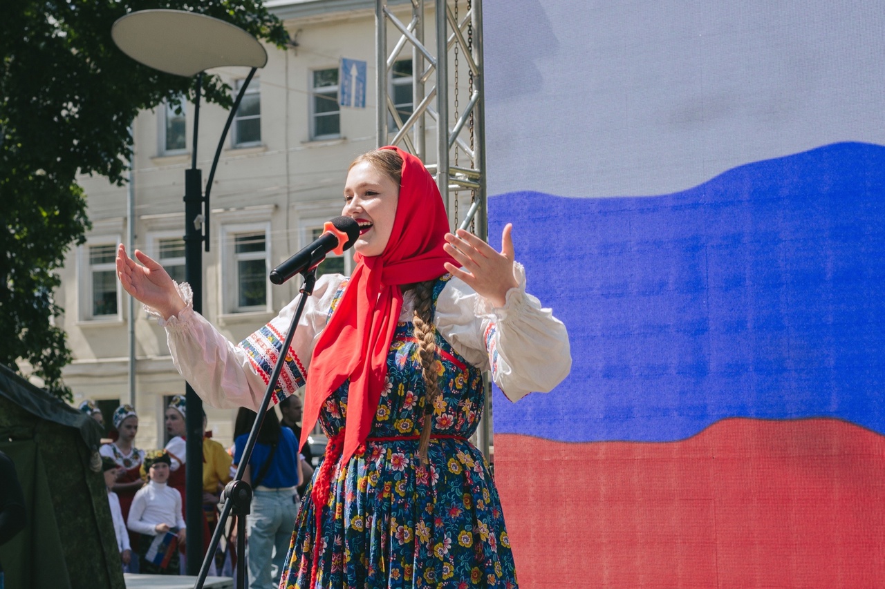 День России отметили на Первомайском бульваре в центре Ярославля