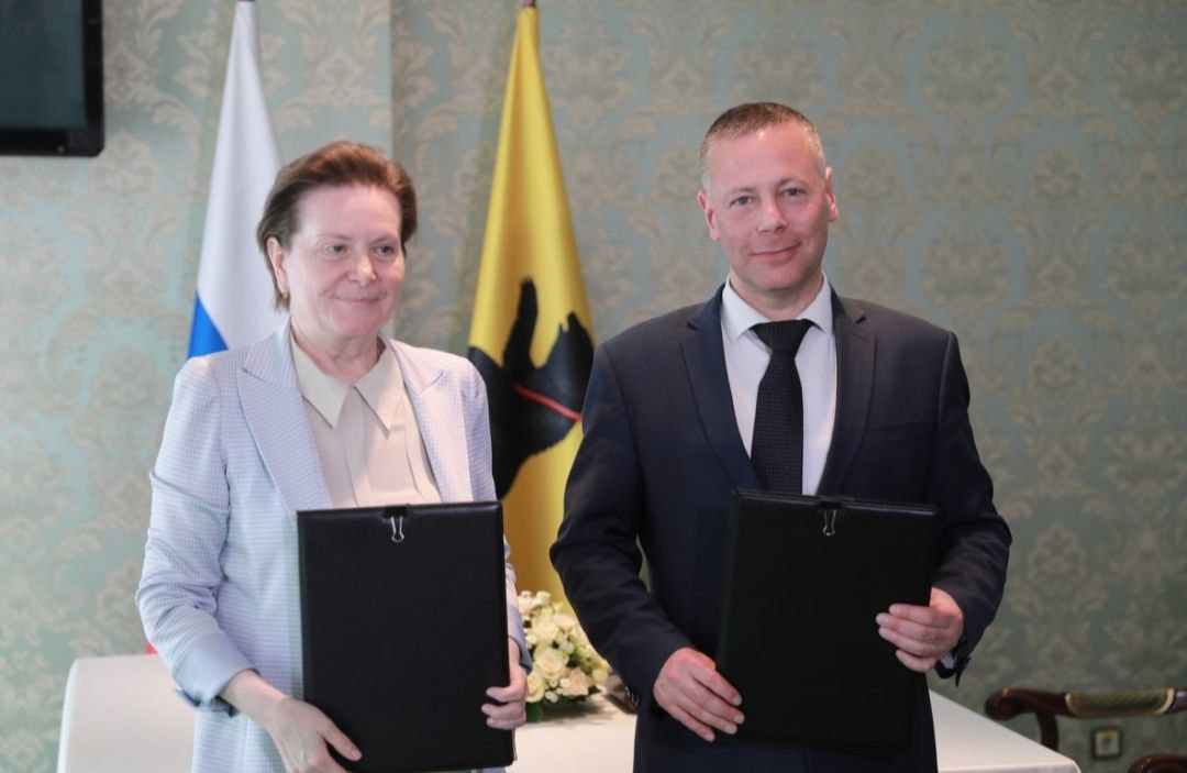 Губернаторы Ярославской области и Югры подписали дорожную карту сотрудничества на ближайшие три года