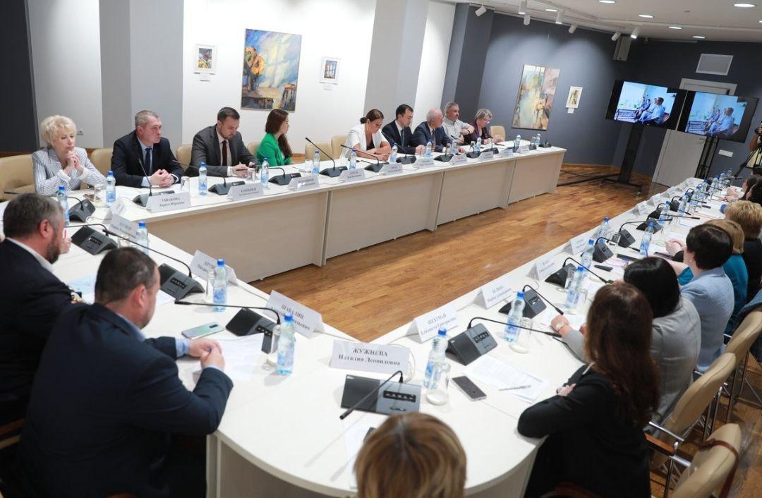 Правительство Ярославской области усилит поддержку благотворительных фондов