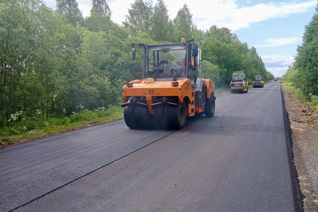 Более 40 километров дорог в Ярославской области отремонтируют большими картами