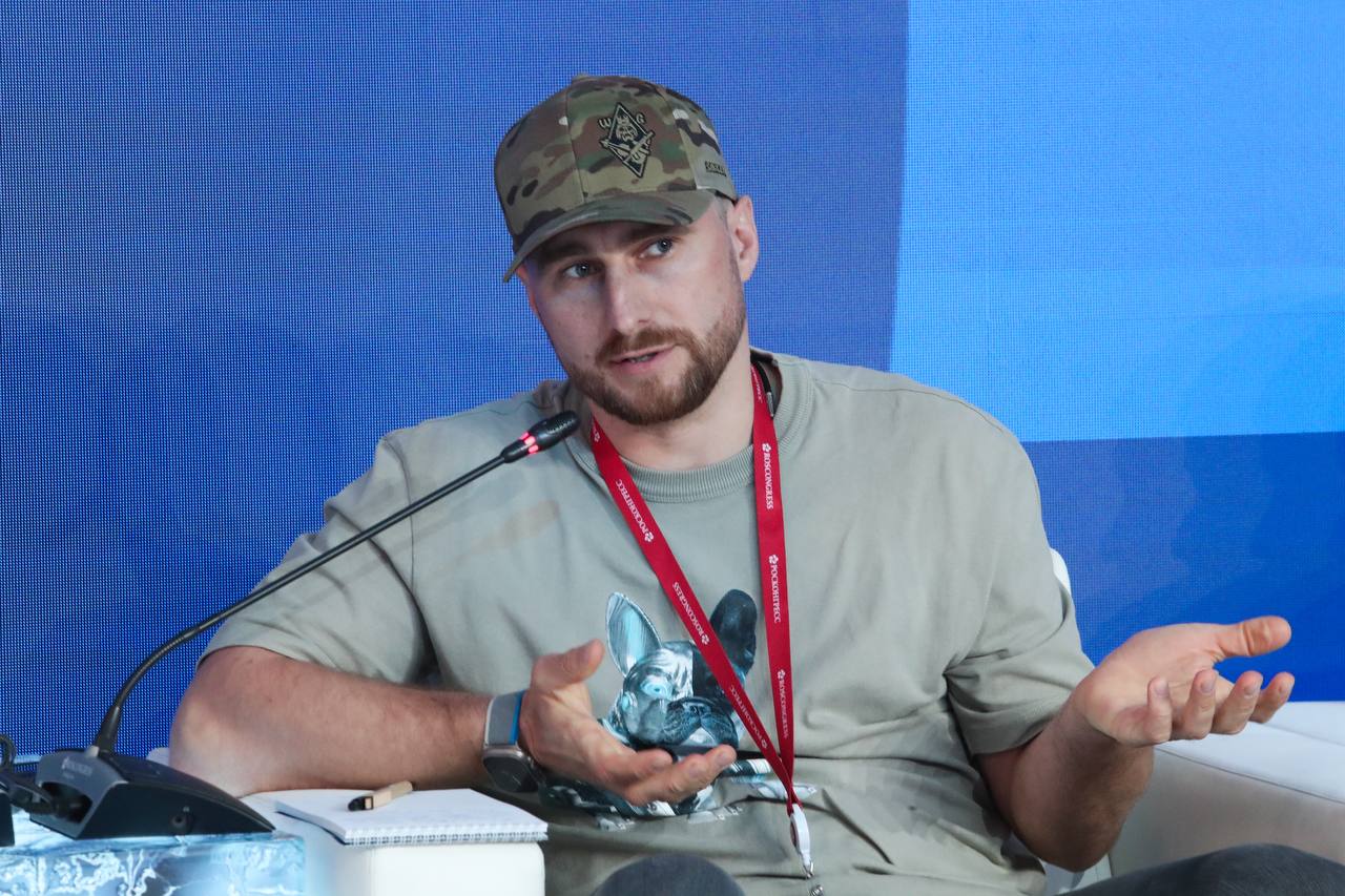 Путешественник Богдан Булычев: приказы Верховного Главнокомандующего не обсуждаются