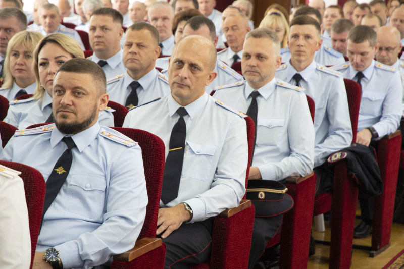 За полгода жители Ярославской области перевели мошенникам более полумиллиарда рублей