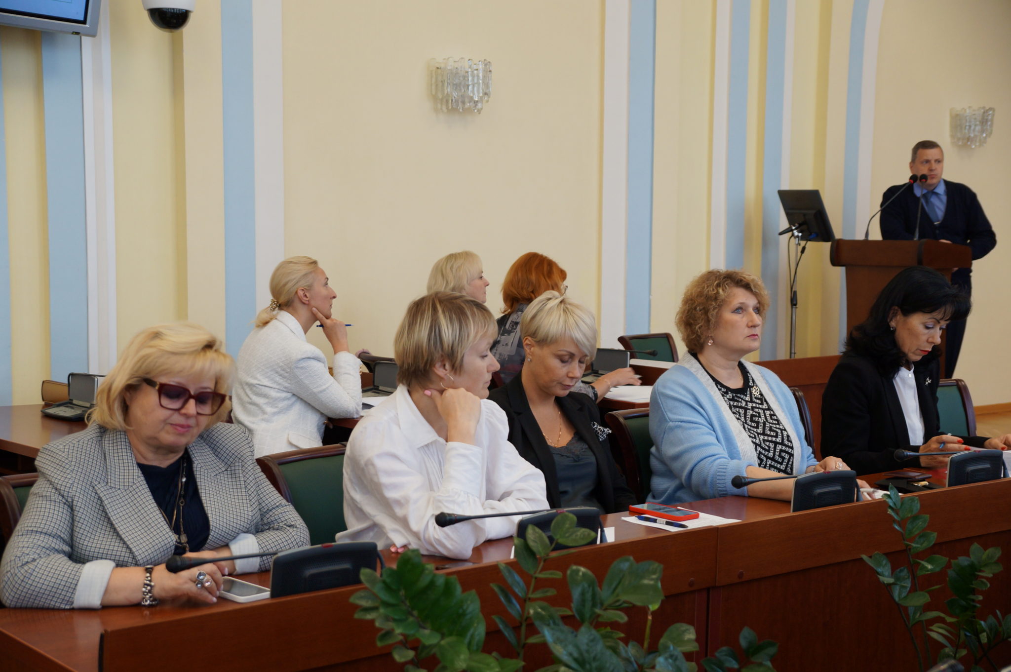 В Ярославской области обсудили меры соцподдержки предпенсионеров