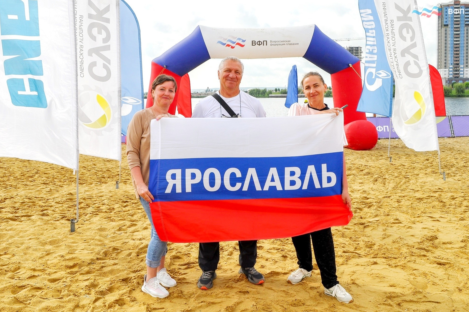 Ярославец дважды поднялся на пьедестал почета на Кубке России по плаванию на открытой воде