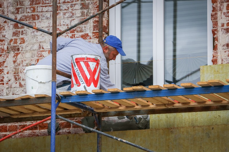 В историческом центре Рыбинска ремонтируют фасады зданий