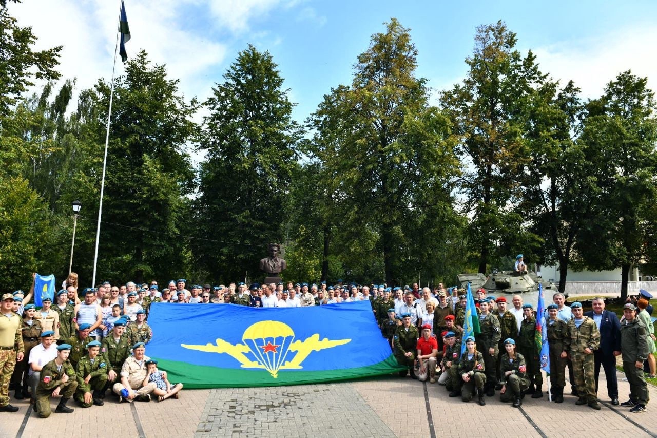 В Ярославской области отмечают День ВДВ- Яррег - новости Ярославской области