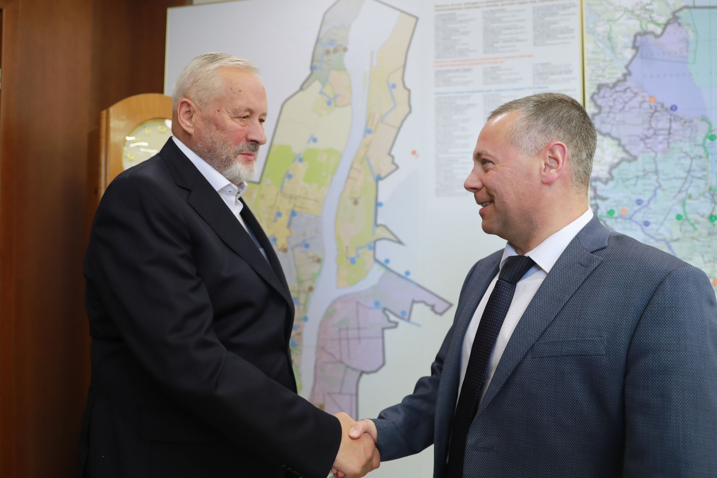 Губернатор наградил Почетным знаком А.П. Мельгунова гендиректора ярославского предприятия