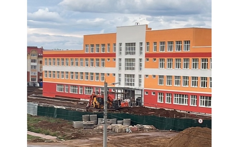 В Ярославле школу на Пашуковской сдадут до конца года
