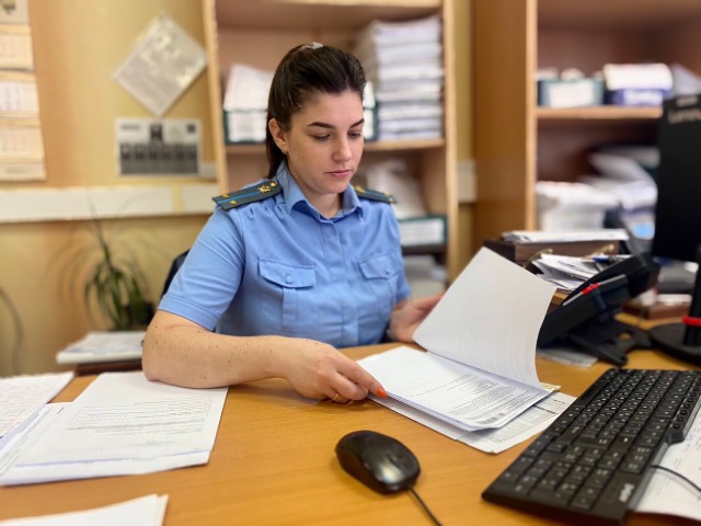 В Ярославской области потерявшей на производстве руку женщине выплатили миллион