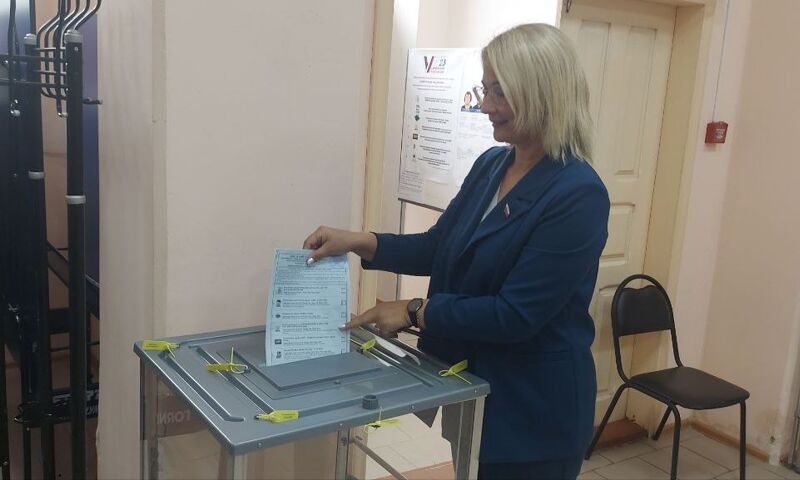 Сенатор РФ Наталия Косихина приняла участие в выборах
