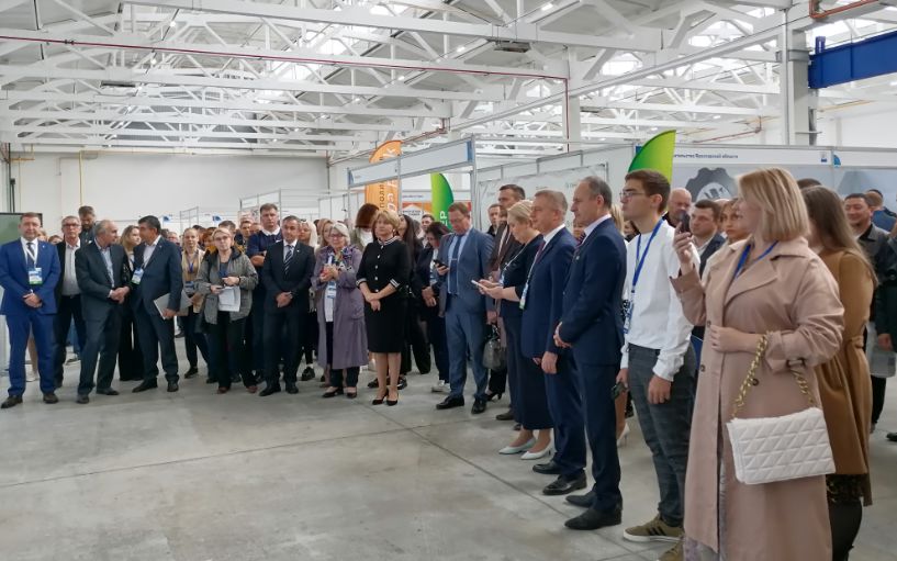 Более 100 предприятий представили свои возможности на ярмарке контактов «Бизнес Ярославии – 2023»