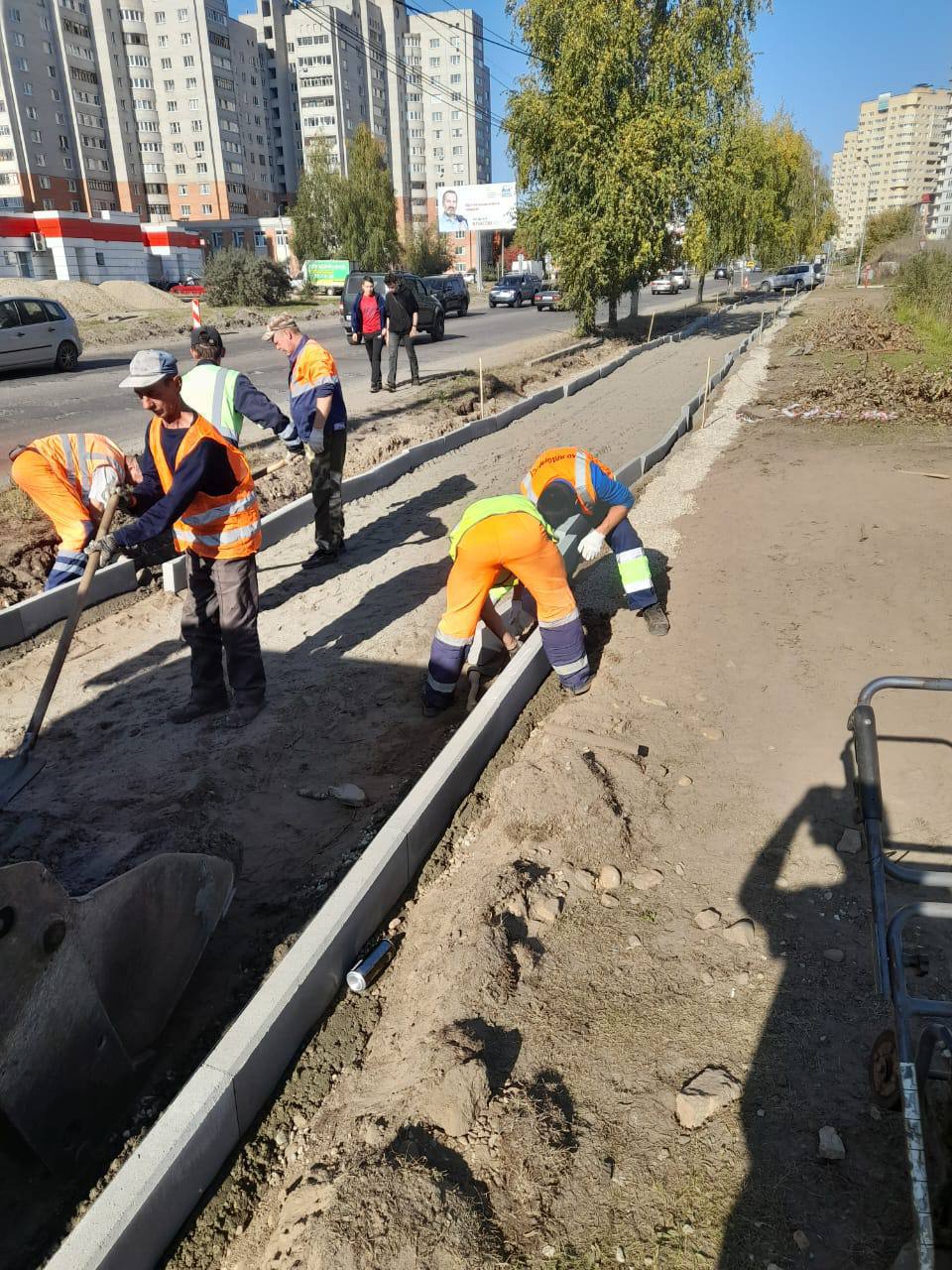 В Ярославле без выходных ремонтируют дороги