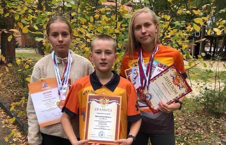 Ярославские школьники вернулись с медалями с Всероссийских соревнований по спортивной радиопеленгации
