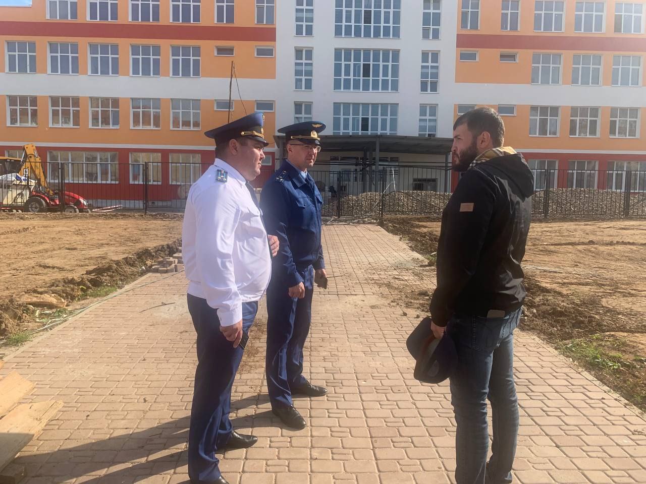 Прокуратура рассказала, почему затянулось строительство школы на Пашуковской в Ярославле