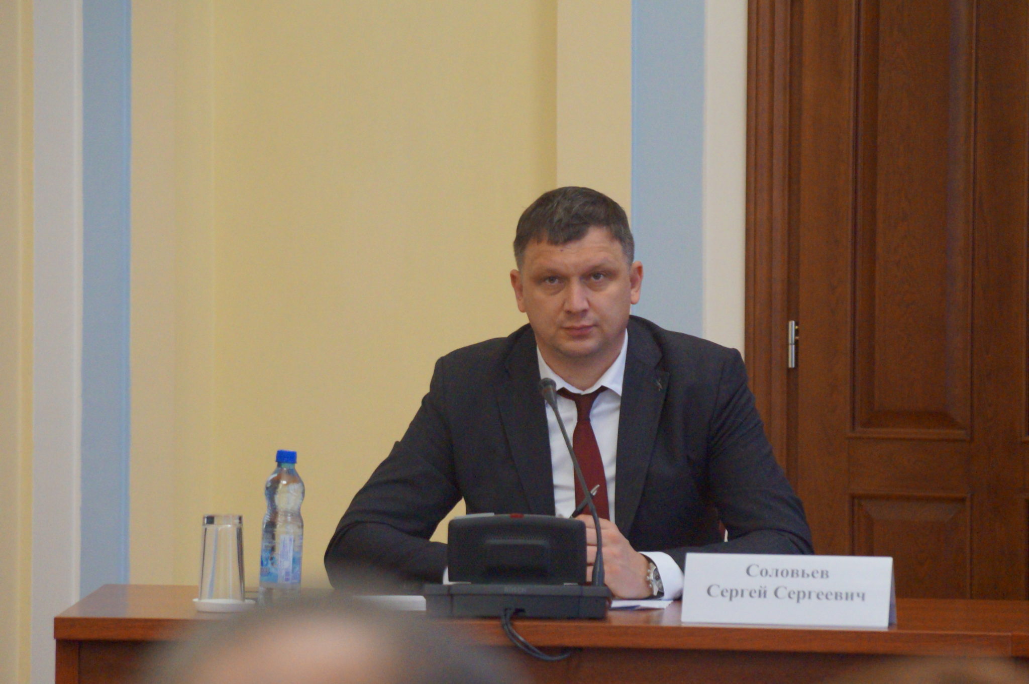 Условия достойного труда в Ярославской области обсудили в рамках комиссии