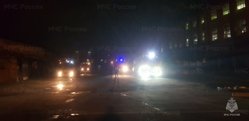 На шинном заводе в Ярославле произошел пожар на площади почти полтысячи