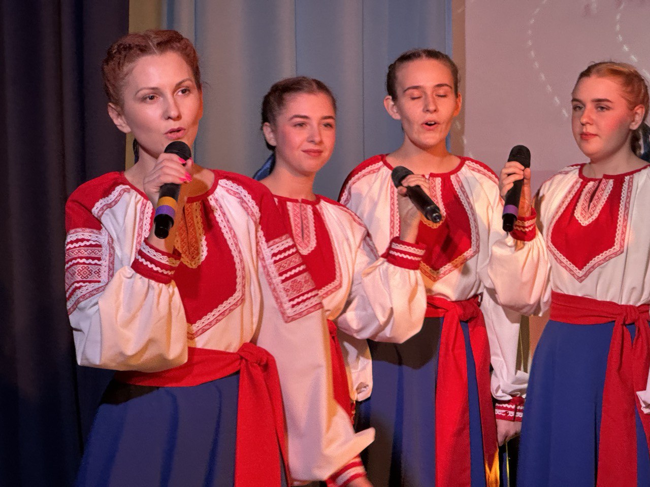 Фольклорный конкурс собрал в Ярославле коллективы со всей России