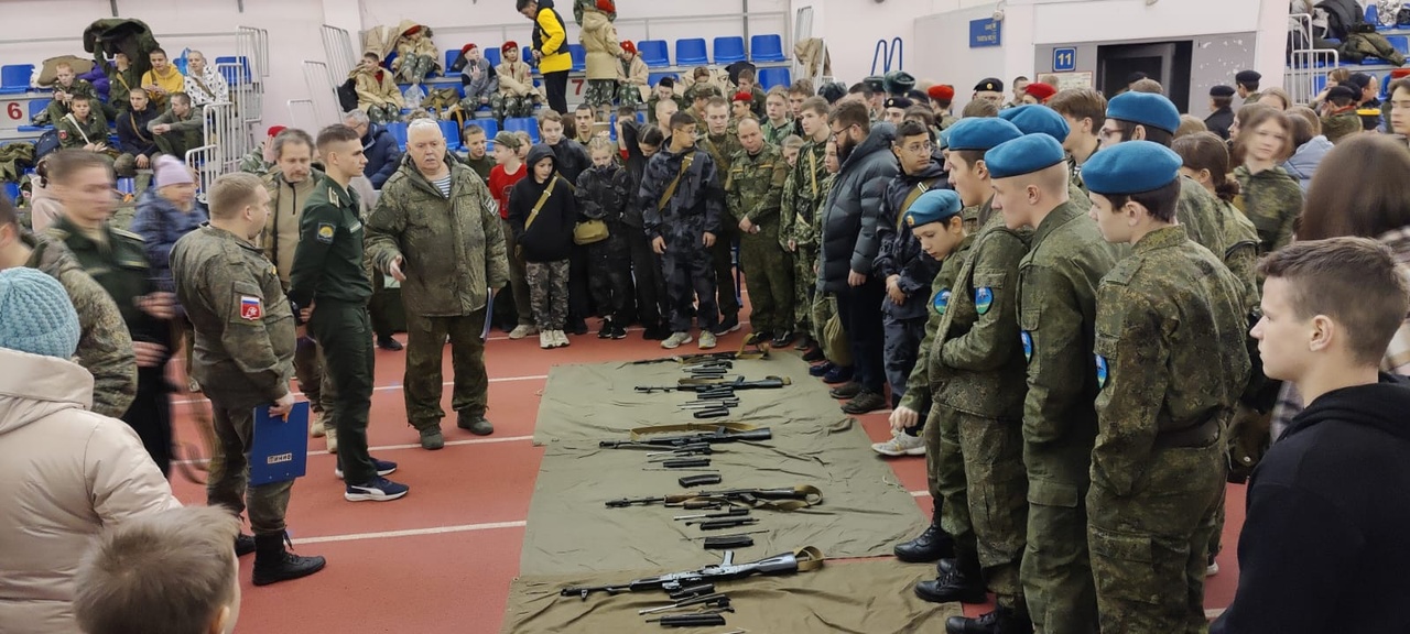 Более 300 ярославских юнармейцев соревновались по военно-прикладным видам спорта