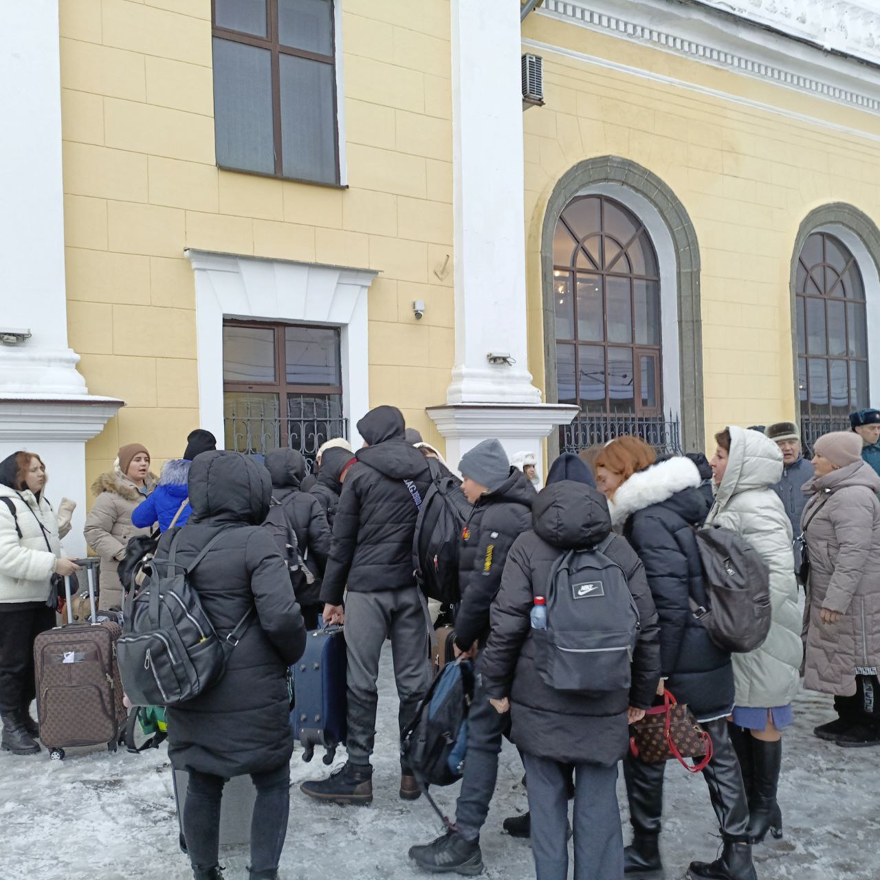 Дети из Акимовского района посетят в Ярославле ледовое шоу