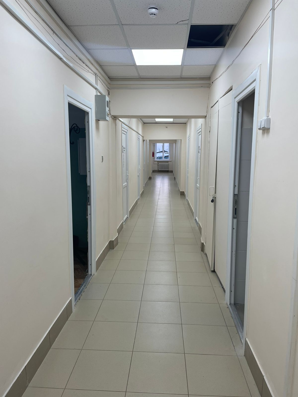 Поликлиника и два ФАПа досрочно отремонтированы в Большесельском районе
