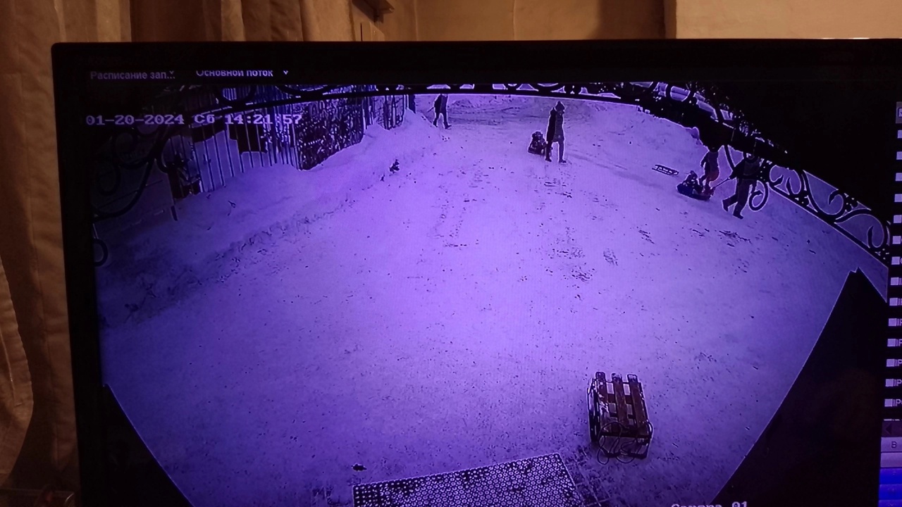 В Ярославле мужчина на тюбинге сбил четырех детей: один из них в больнице