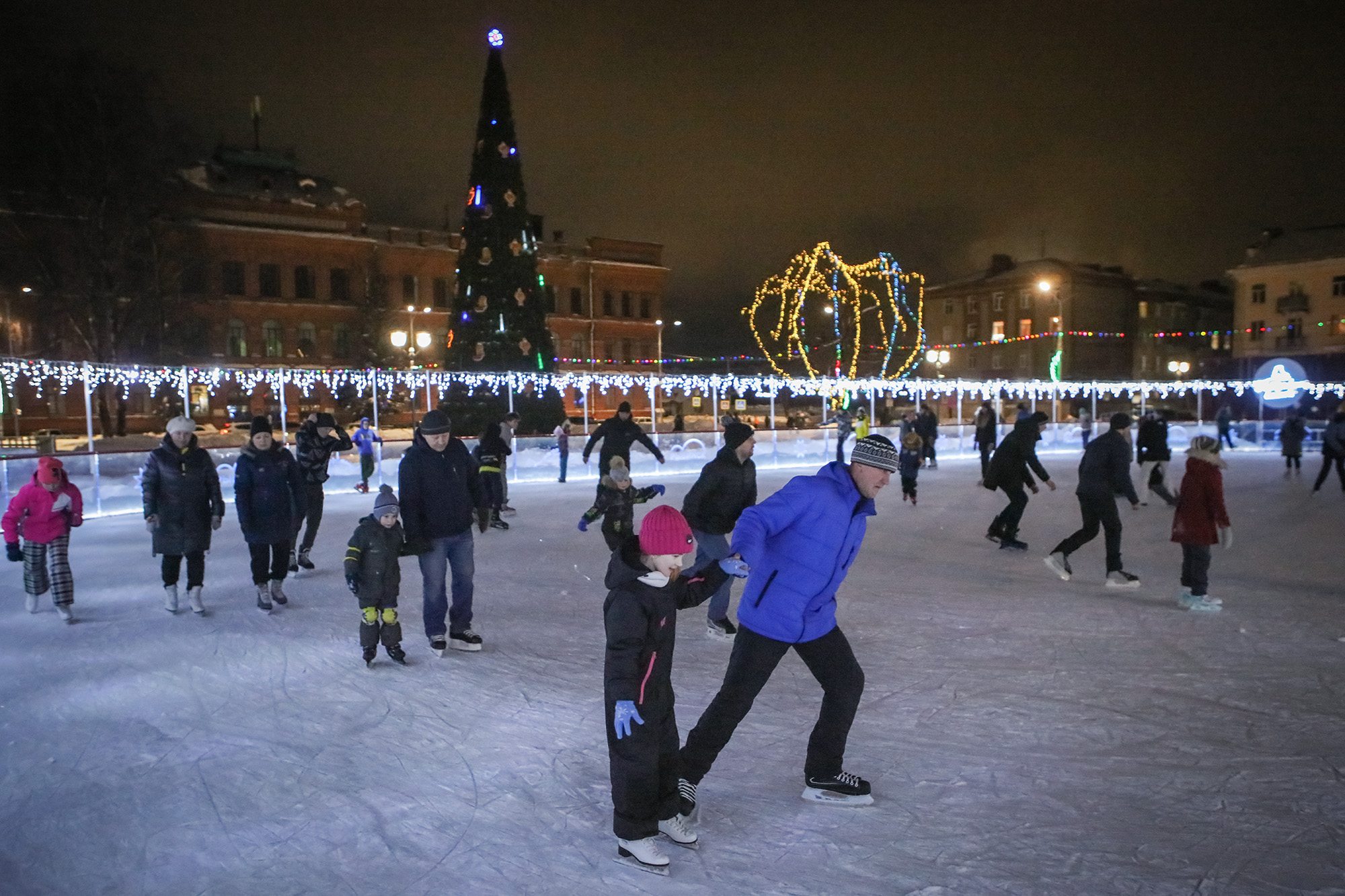 Более 20 бесплатных ледовых площадок открыто для жителей Ярославской области