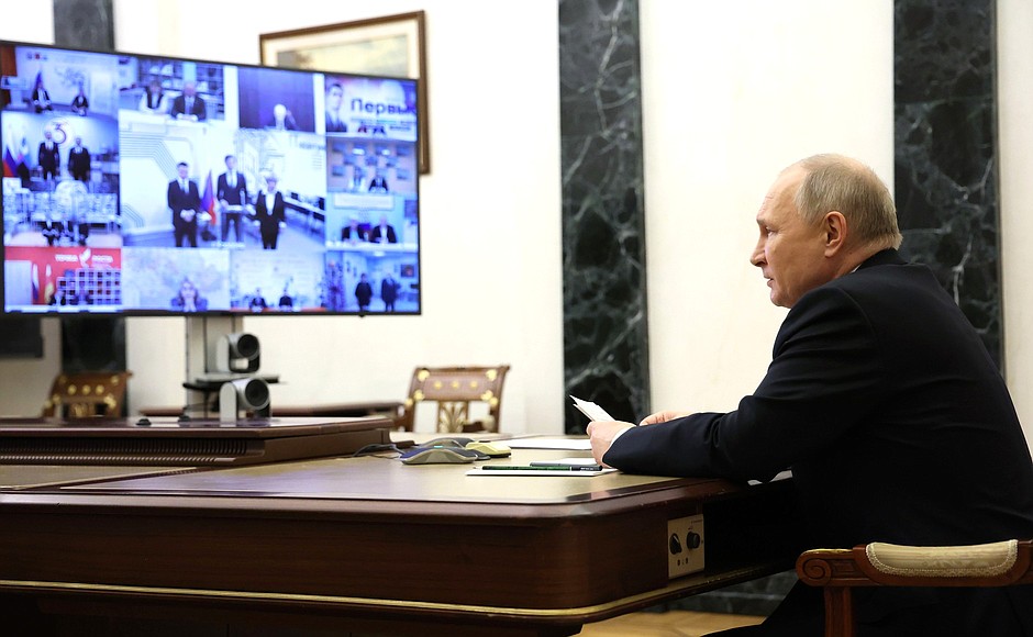 Президент России пожелал Михаилу Евраеву достижения амбициозных целей