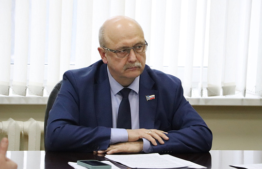 В ярославском муниципалитете приняли решение о повышении зарплат руководству