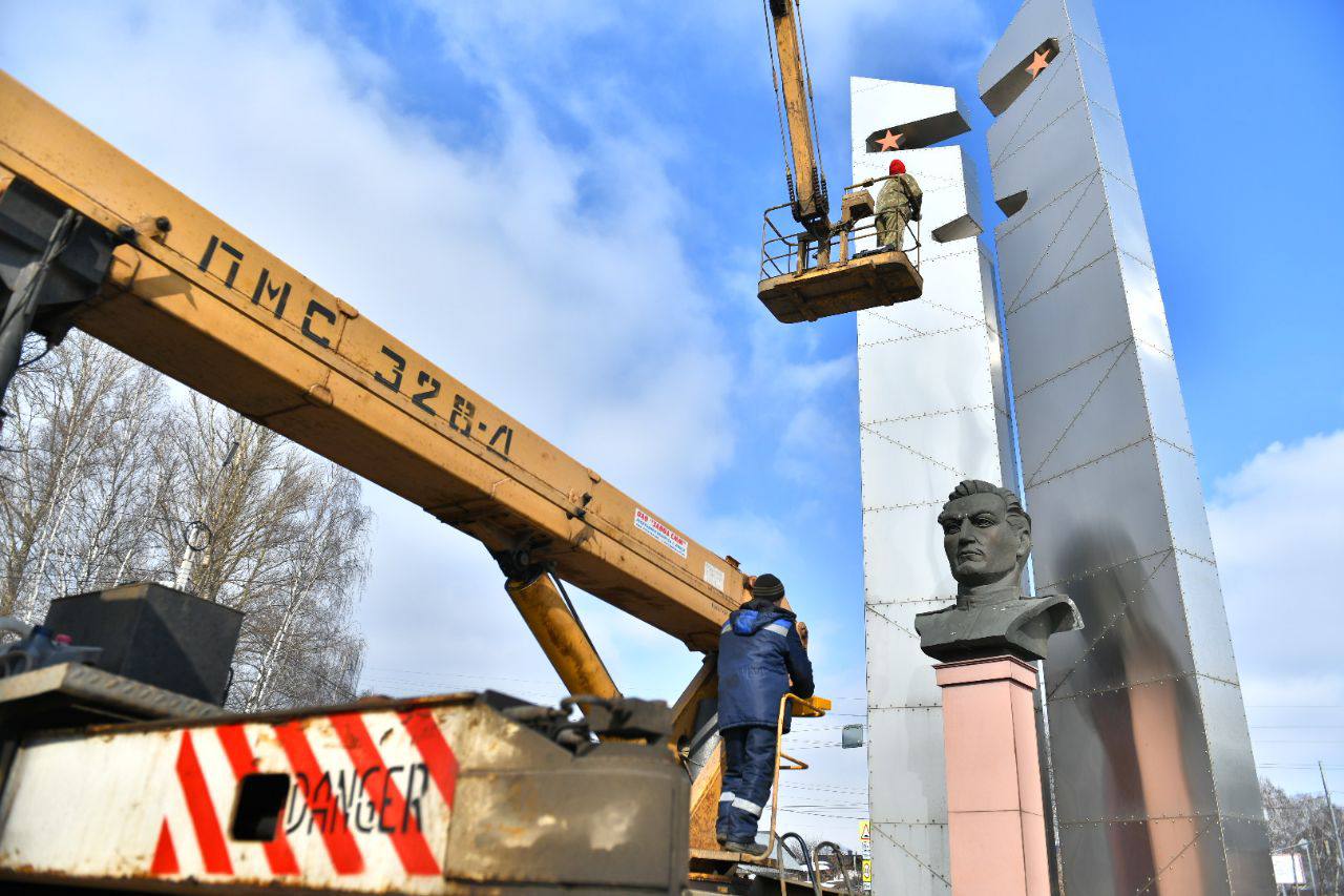 В Ярославле начали готовить мемориалы ко Дню Победы