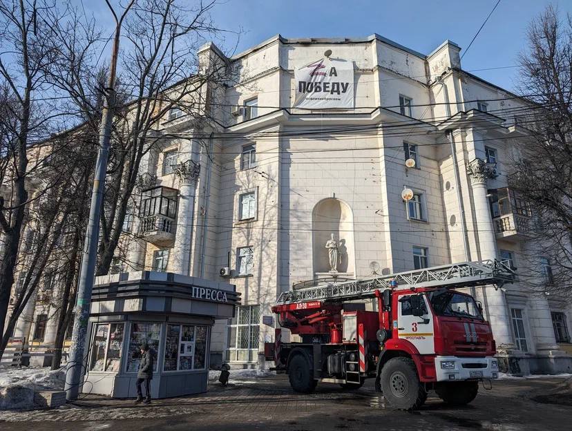 На горевшем доме на проспекте Ленина в Ярославле установят временную крышу