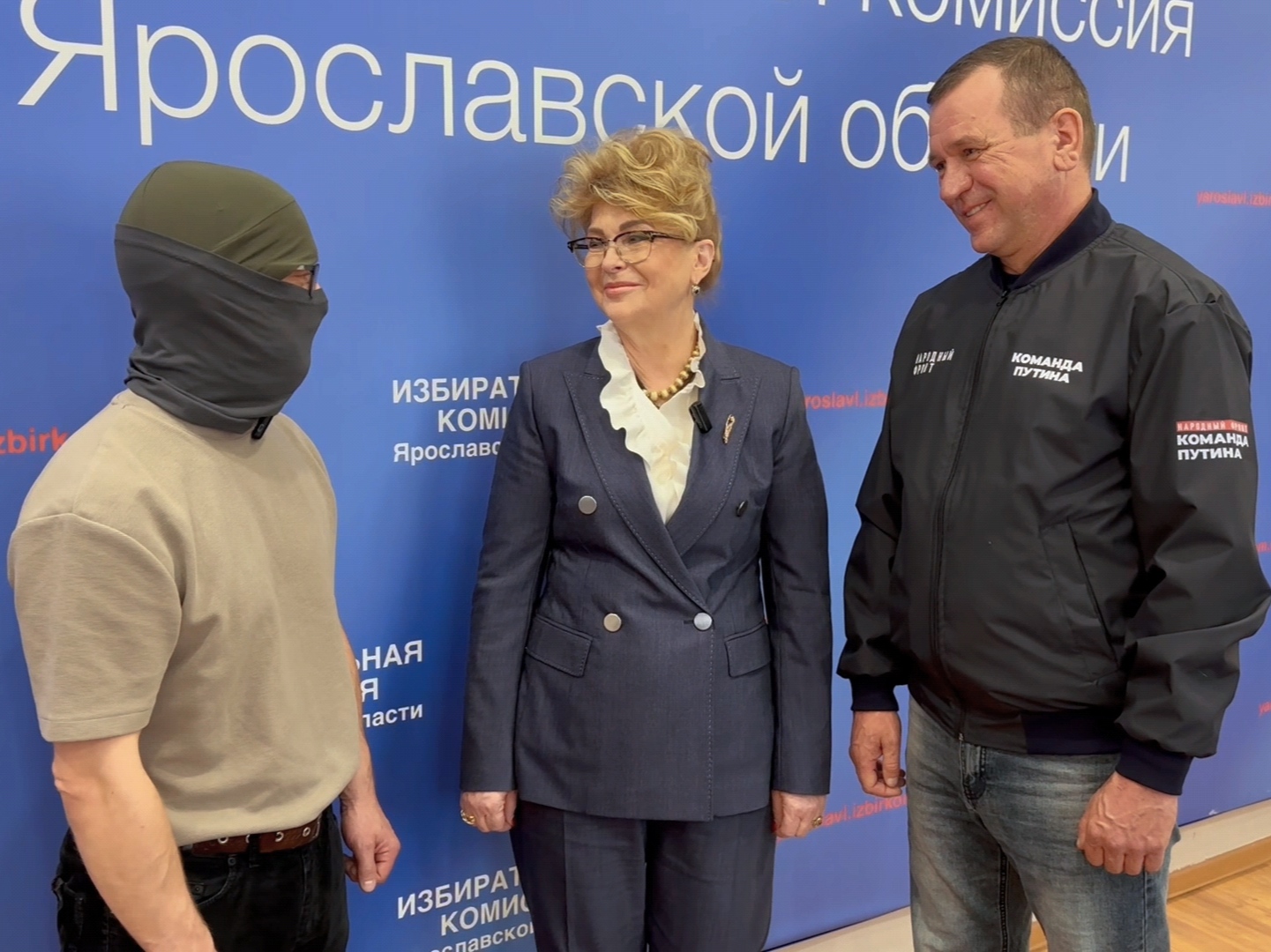 Сотрудники ярославского избиркома помогли в покупке дронов для бойцов СВО