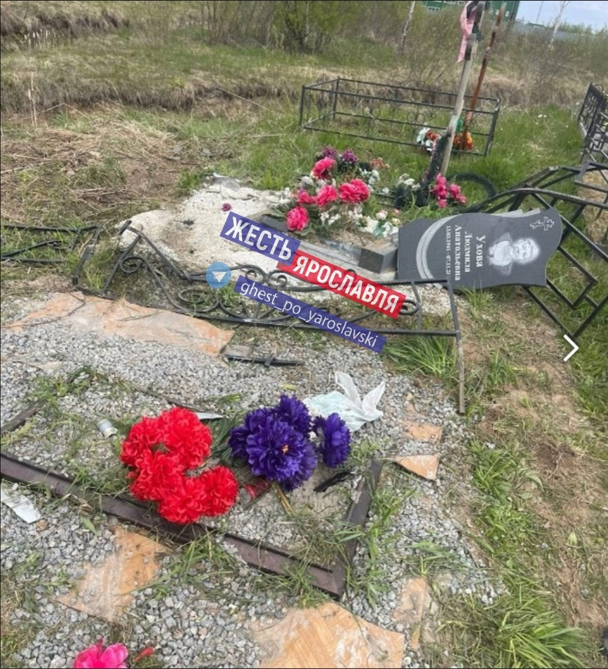 Неизвестные на иномарке устроили погром на Осташинском кладбище