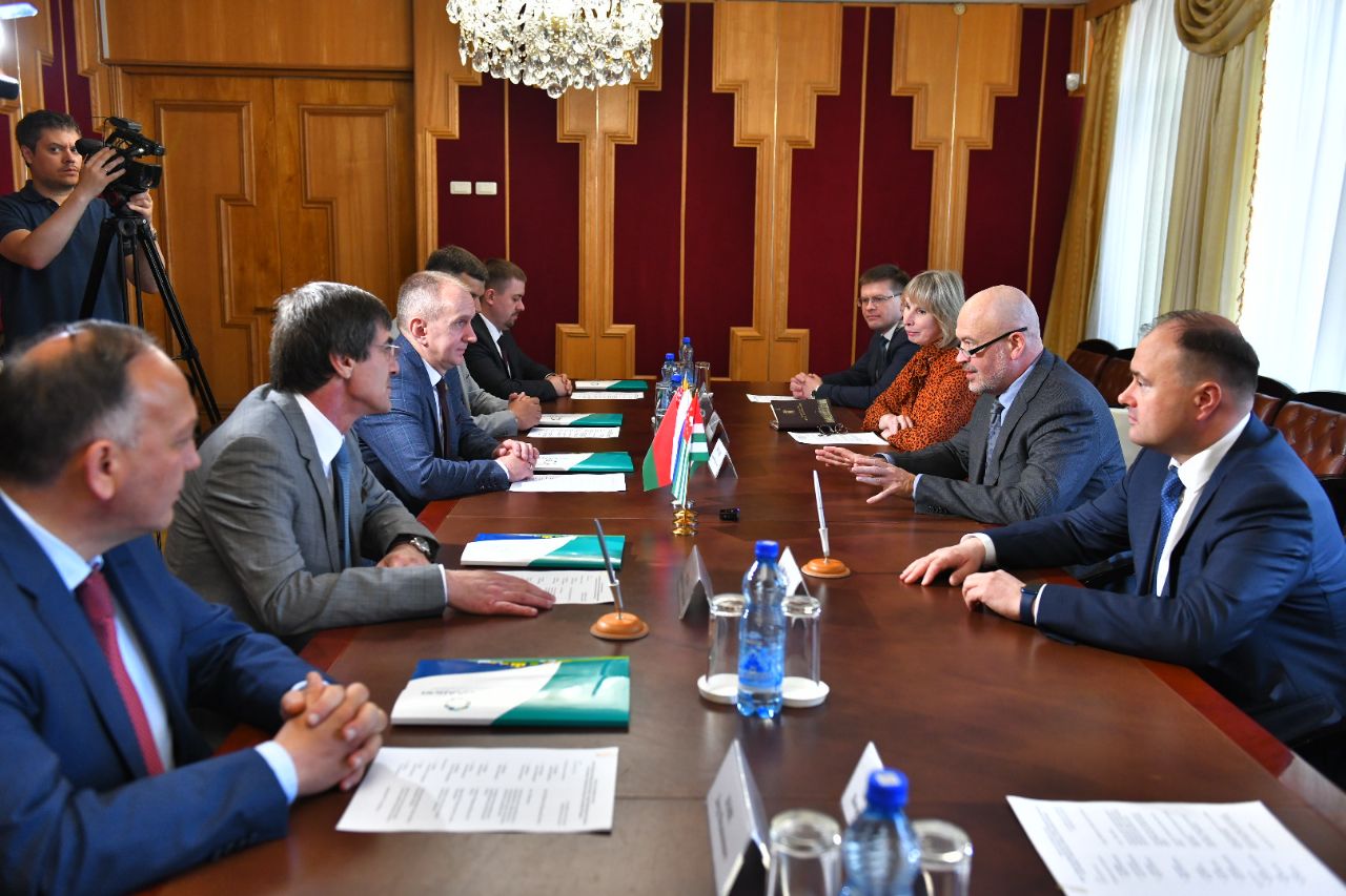 Ярославская область расширяет партнерские отношения с Абхазией и Белоруссией