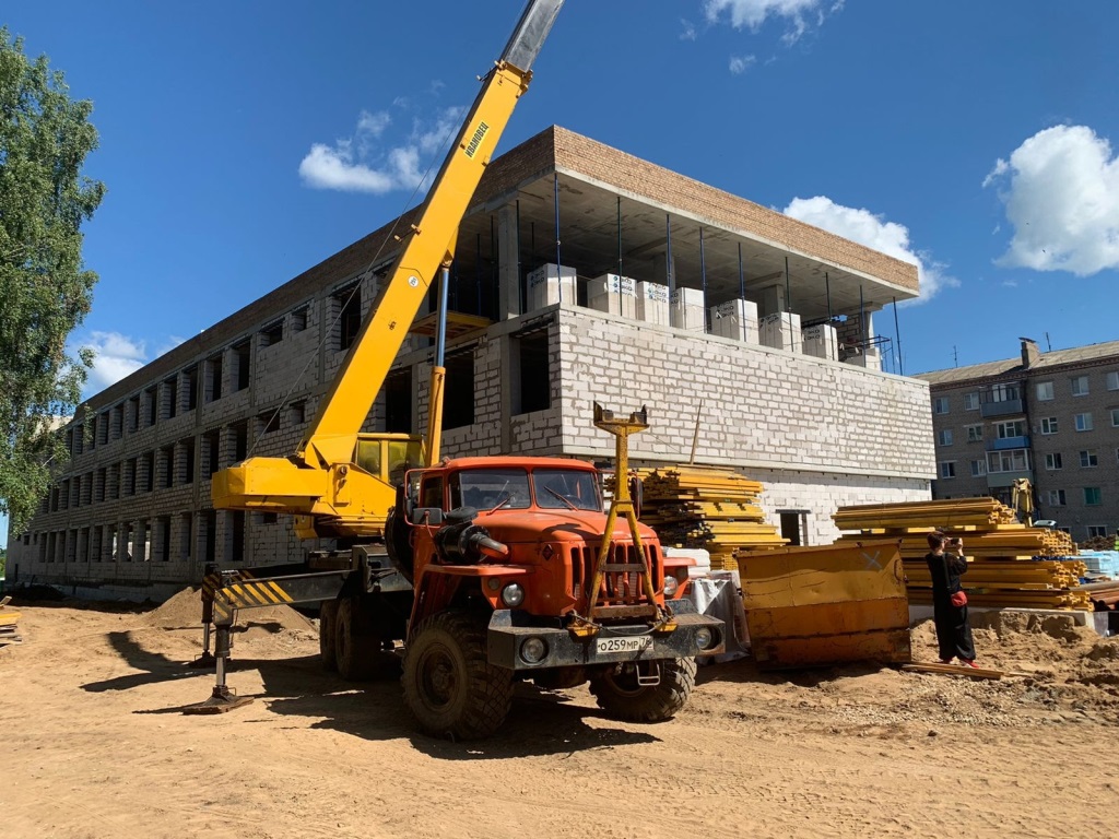 Новый корпус школы строят в Угличе
