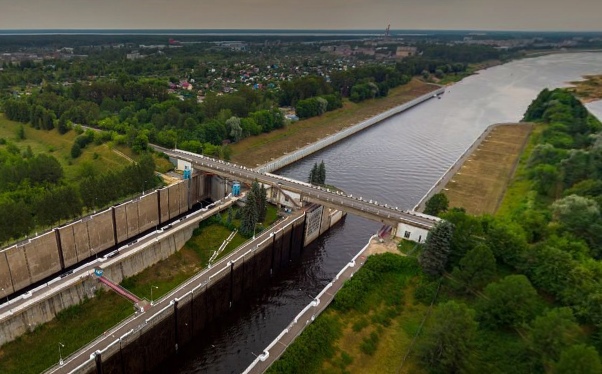 В Рыбинске временно ограничат движение по мосту через шлюз