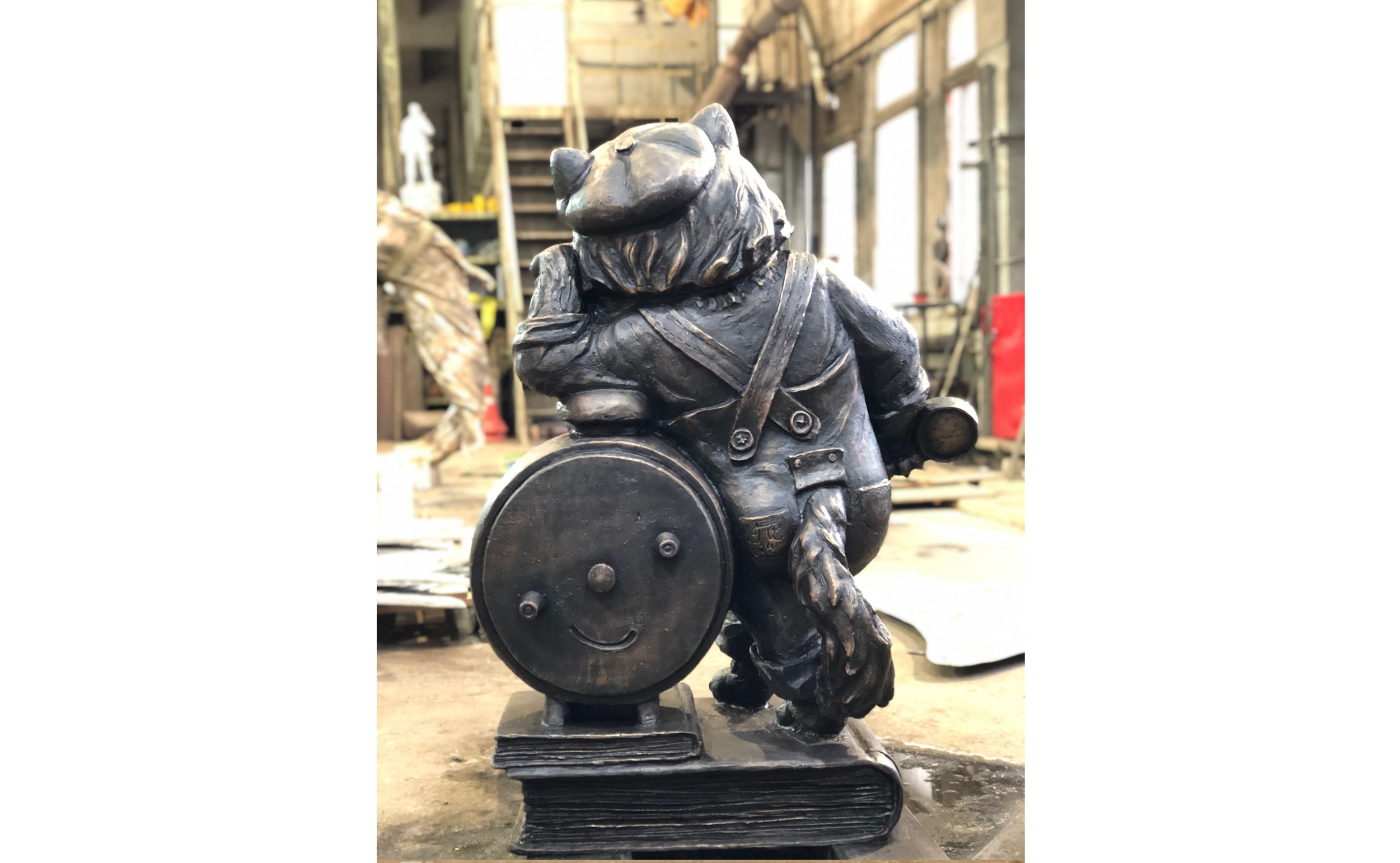 Ярославский скульптор создала кота Василия