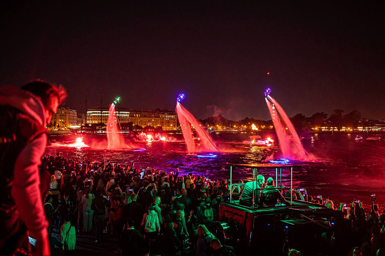 В День города Ярославля флайбордисты покажут экстремальное шоу на воде