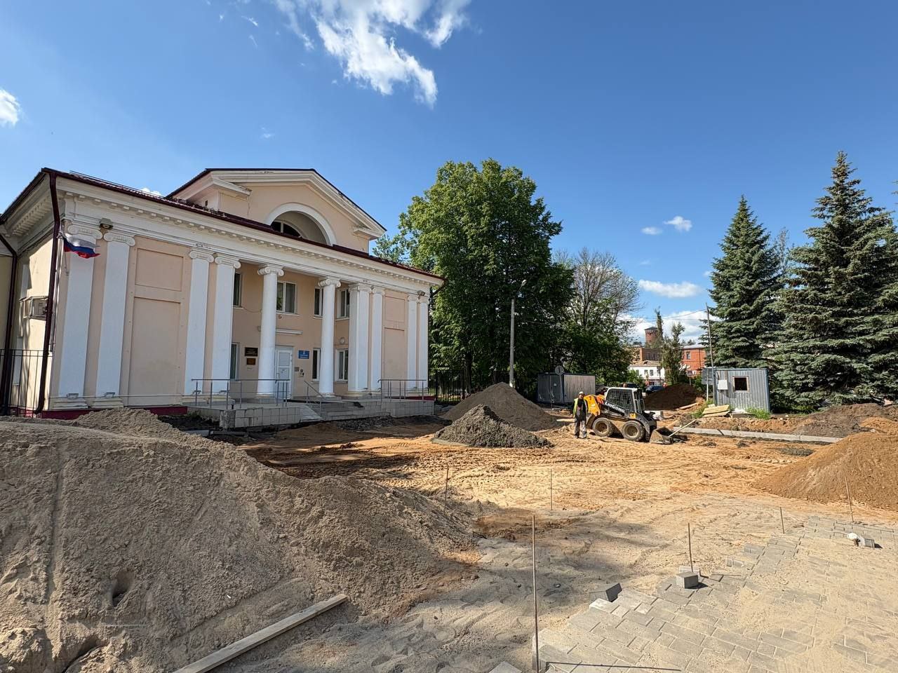 На Советской площади в Гаврилов-Яме установят сцену, качели и зоны отдыха для жителей