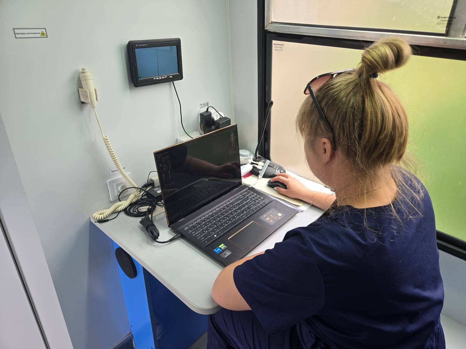 В Ярославской области мобильные медкомплексы выезжают в отдаленные поселения