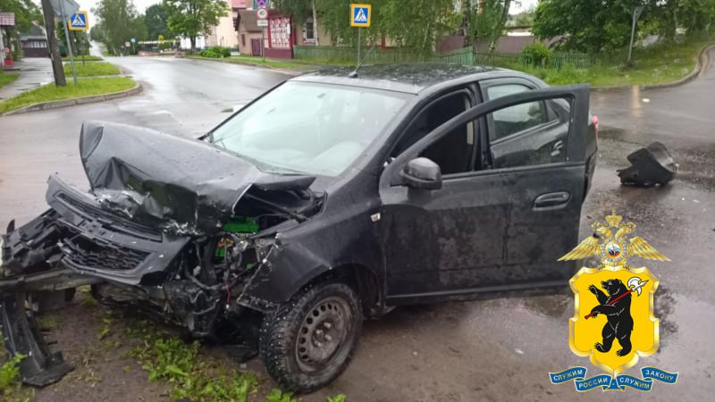 В Ярославской области подросток попал в ДТП на машине знакомого