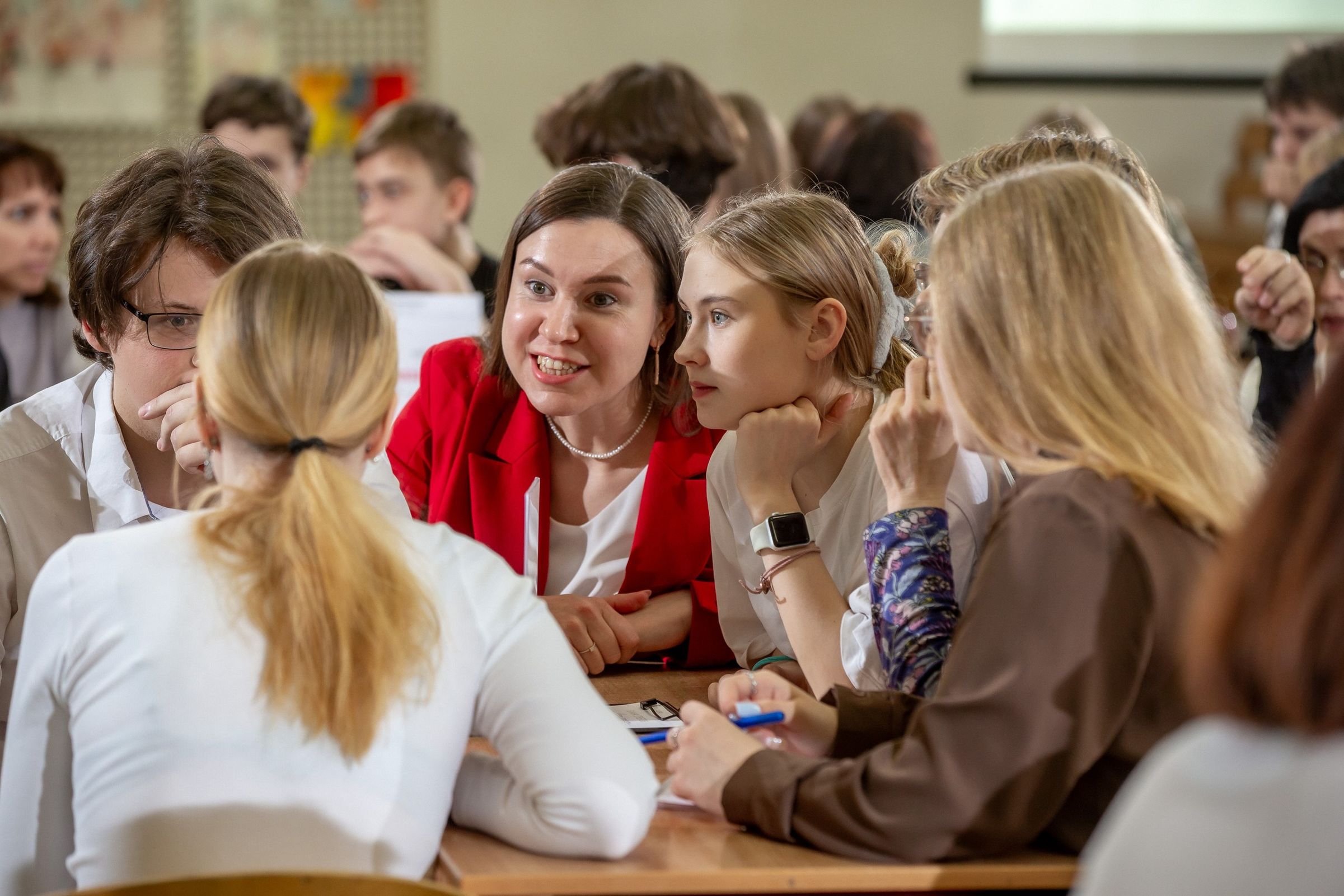 Пять самых финансово грамотных ярославских школьников выиграли путевки в «Артек»